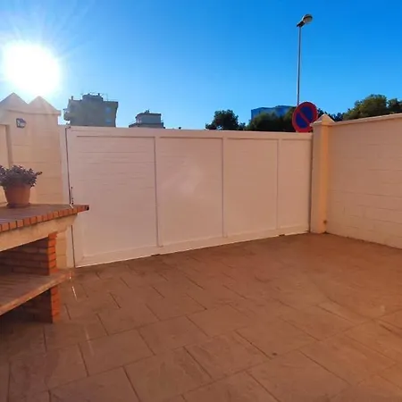 Casa Muy Cerca Del Mar Con Piscina *